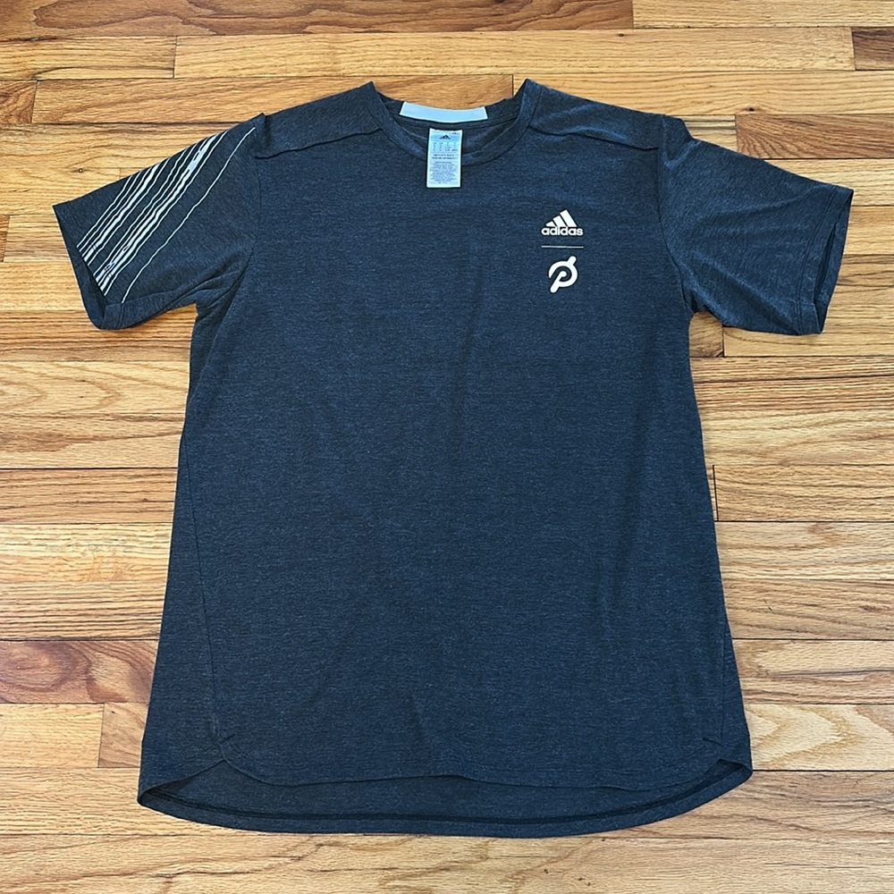 🌺 Peloton x Adidas T-Shirt Sz L